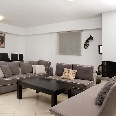 Spacious Modern Apartments With Great Rooftop View Athens Exterior photo